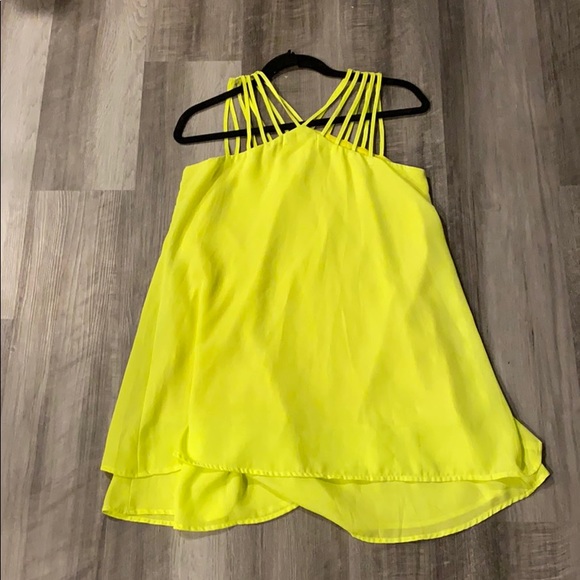 Lime Green Dress. Never Worn - Picture 2 of 2